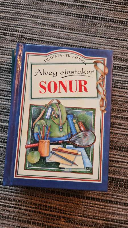 Alveg einstakur sonur