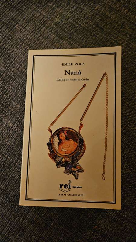 Nanà bók