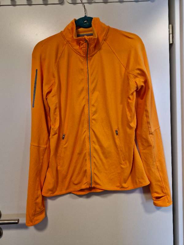 H&M ræktarpeysa