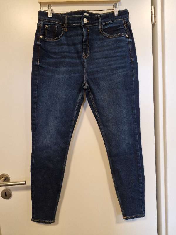 River Island gallabuxur