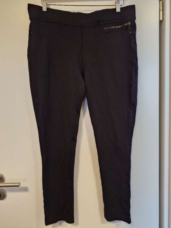 DKNY teygjanlegar buxur