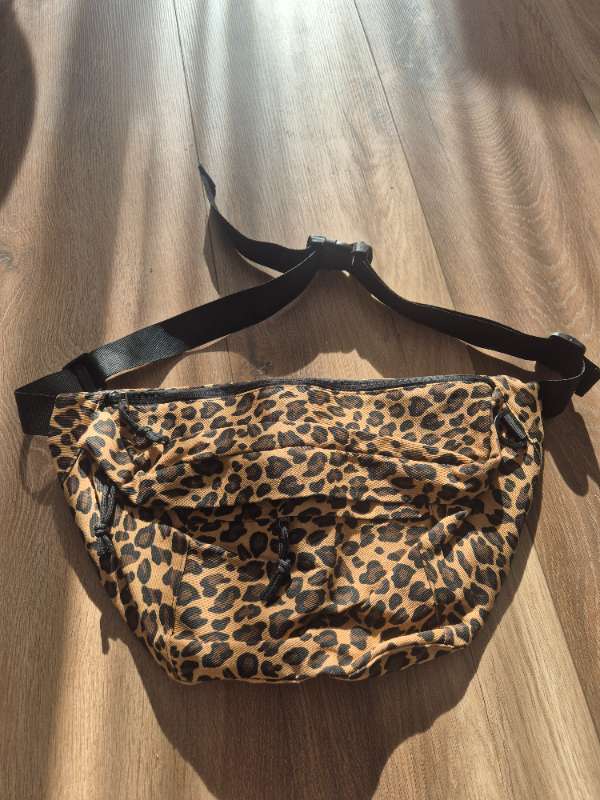 Bumbag leop stór