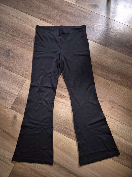 Hm buxur utviðar  ónotaðar