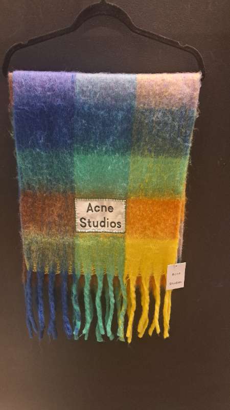 Acne studios trefill