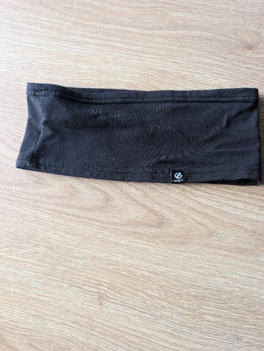 Svart ennisband dare to b