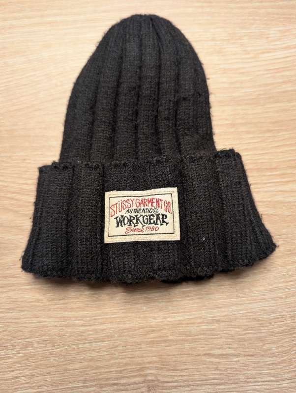 Stussy húfa