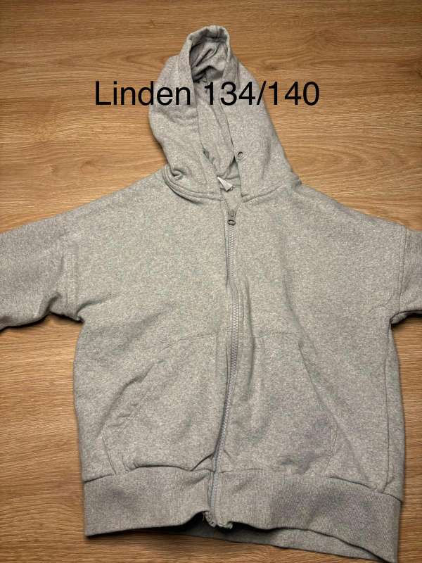 Lindex hettupeysa