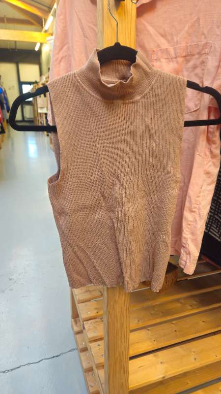 Crop top Brúnn