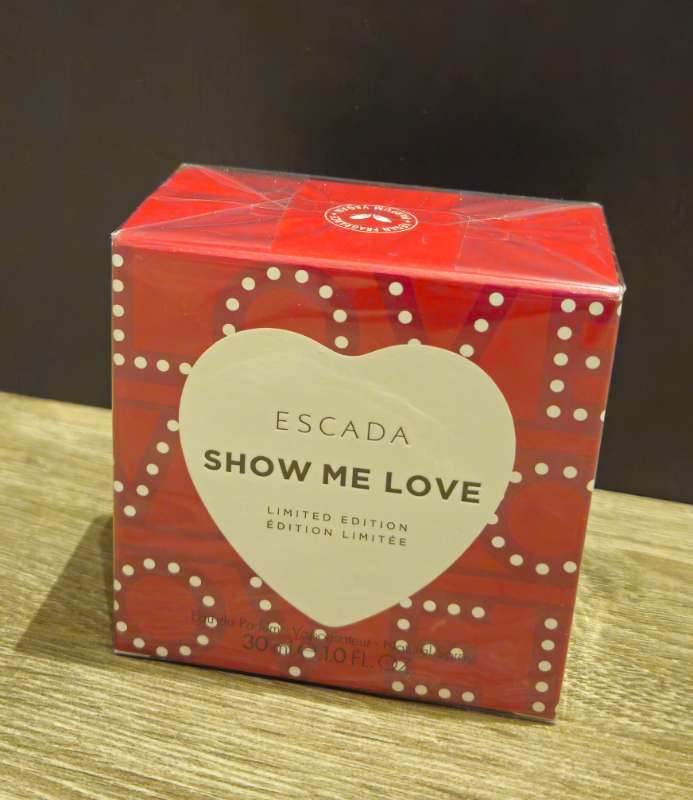 Escada show me love Ilmvatn nýtt