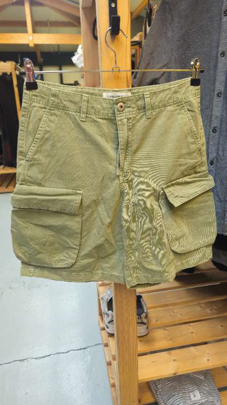 Pull&Bear stuttbuxur
