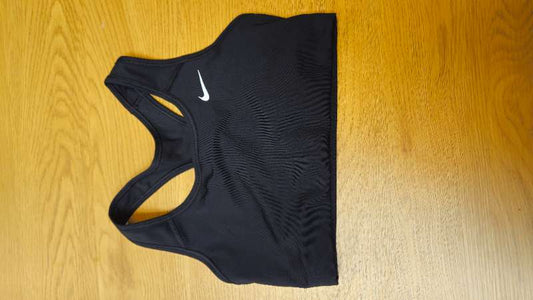 Nike toppur svartur