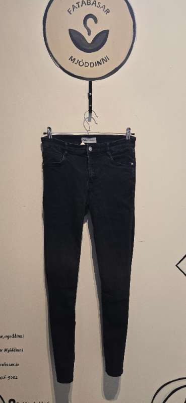 Zara skinny jeans svartar n.2