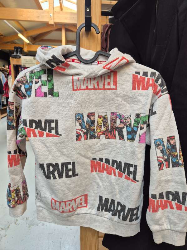 Marvel peysa
