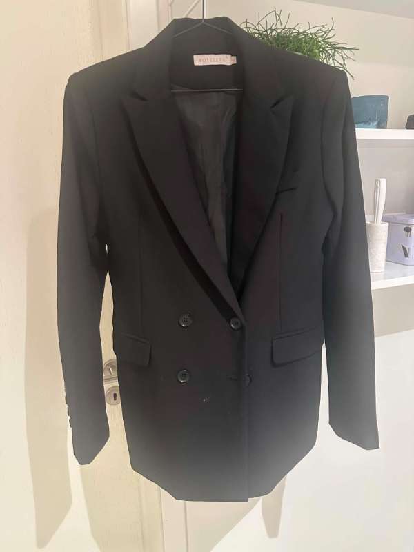 G17 svartur Blazer