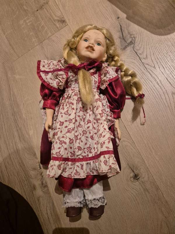 Póstulíndúkka vintage