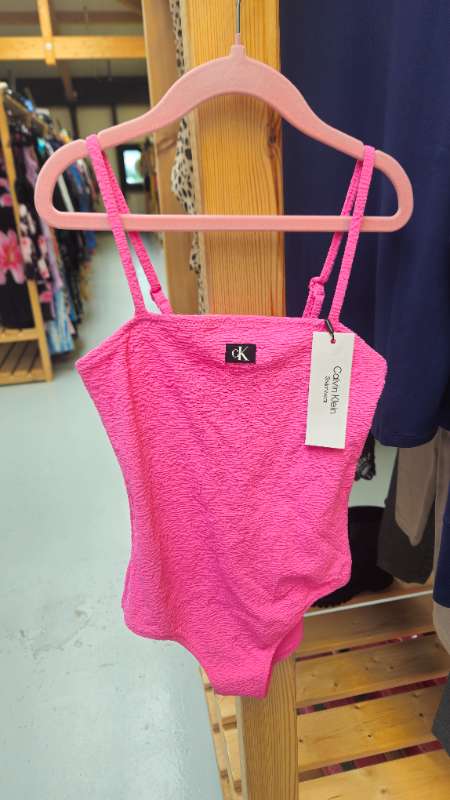 Calvin Klein sundbolur rifflaður bleikur nýr