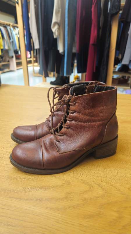 Six mix skór brúnir boots