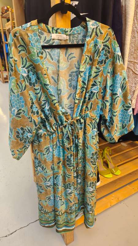 Cream sumar slá kimono