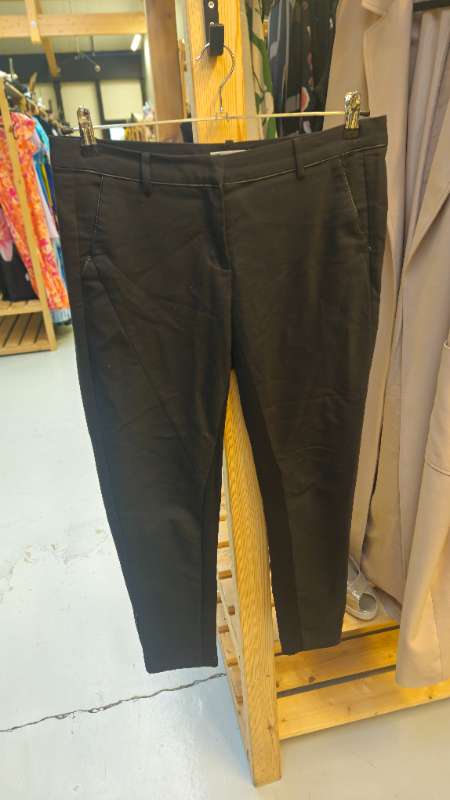 Fransa dragt buxur