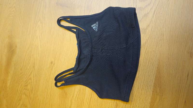 Adidas toppur