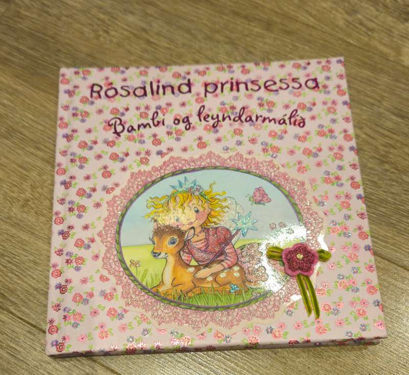 Rósalind prinsessa Bambi bók gjöf fylgir
