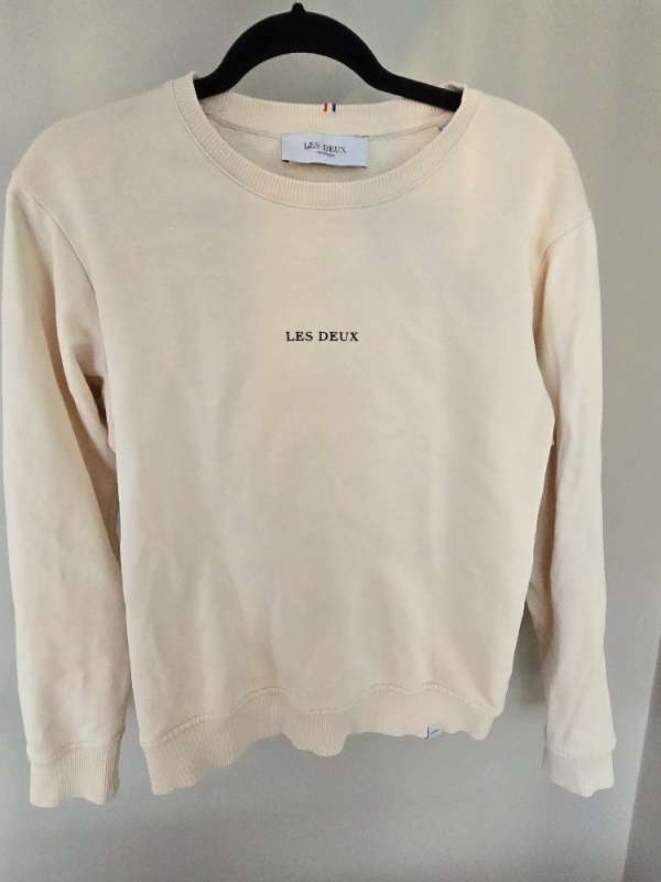 Les Deux peysa lítið notuð unisex