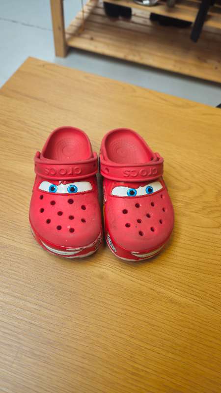 Cars leiftur crocs