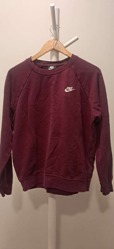 Nike peysa