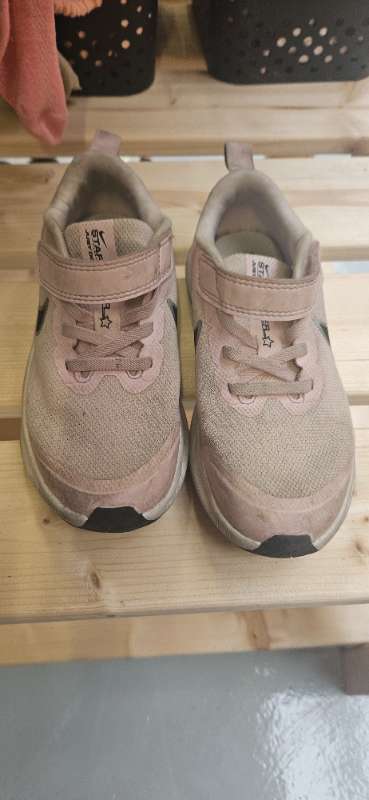Nike skór bleikar