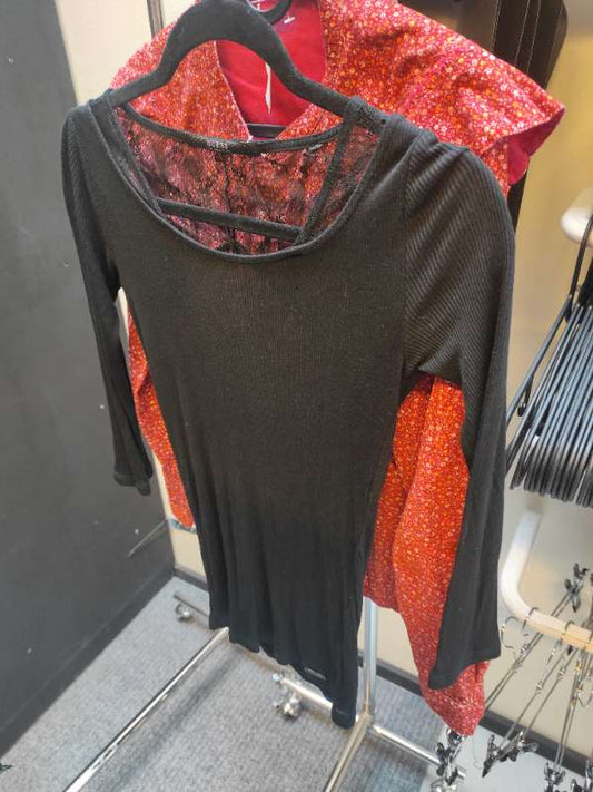 Guess svart top