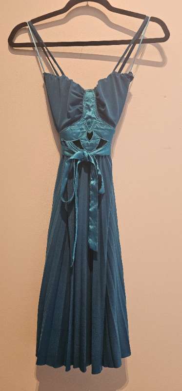 Bombshell dress