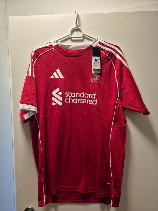 Lfc treyja