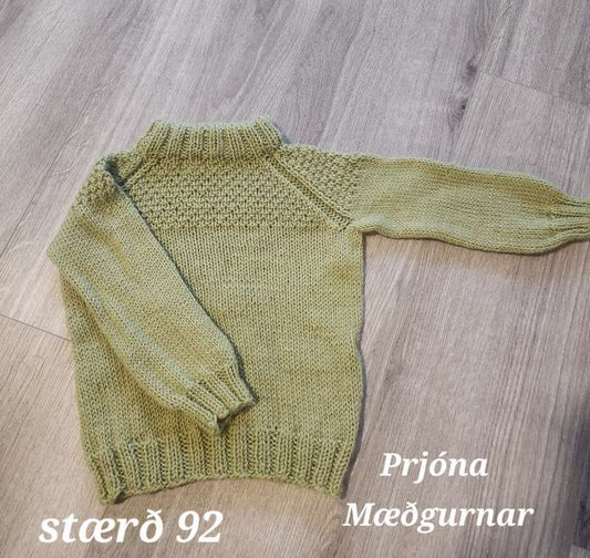 Græn stök peysa