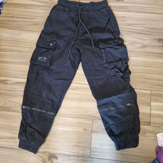 Buxur svartar