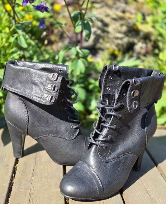 Svartir leðurskór ónotaðir