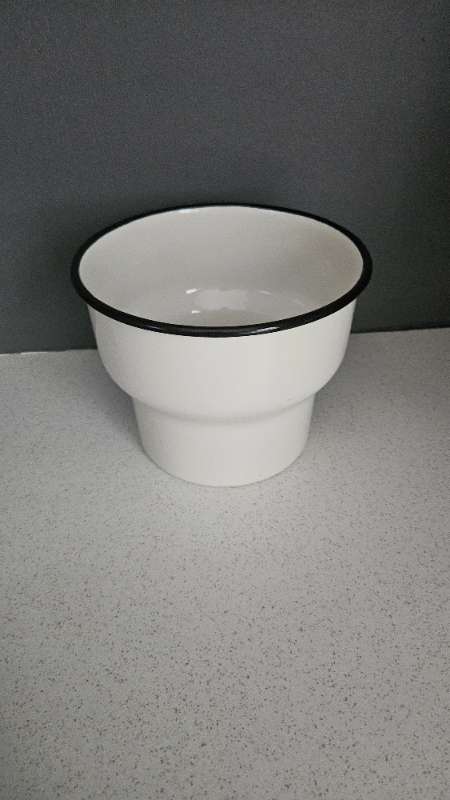 Blómapottur 18 cm