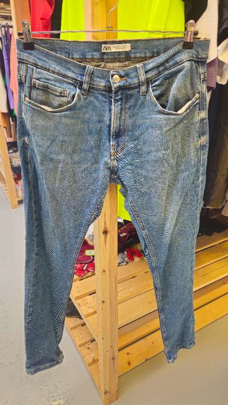 Zara gallabuxur herra