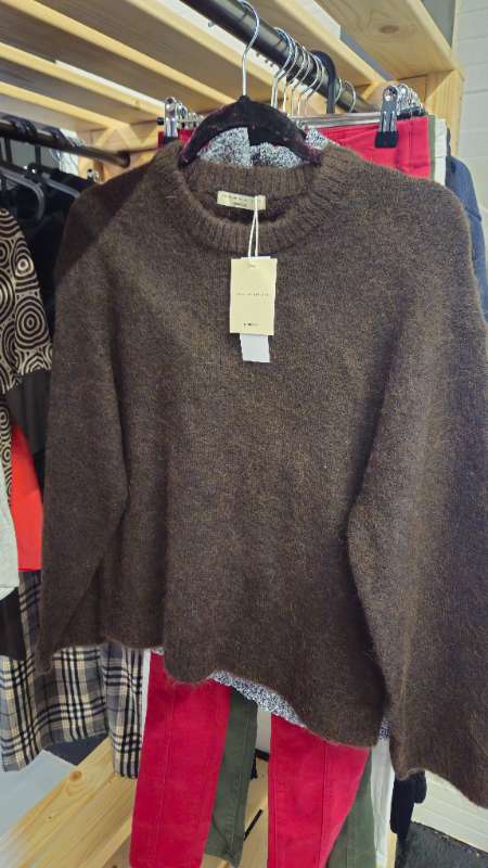 Gina tricot Peysa hlý brún