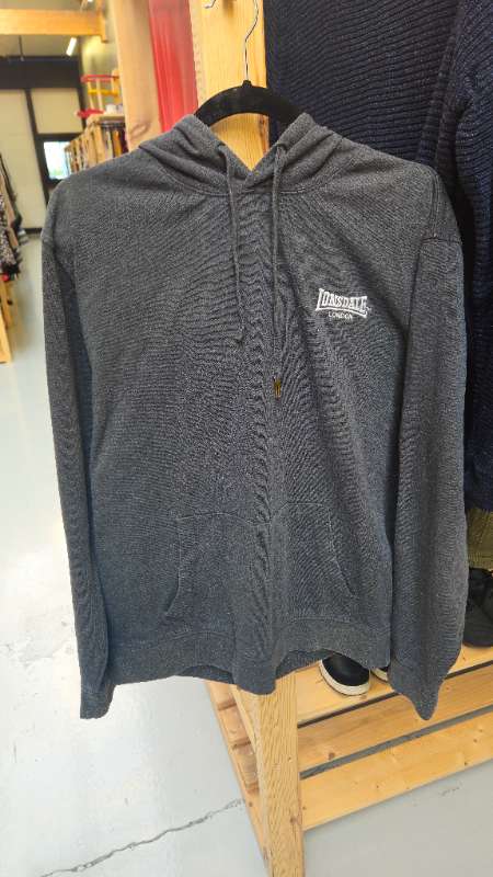 Sweter Hettupeysa Lionsdale