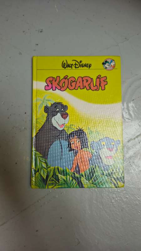 Skógarlíf bók