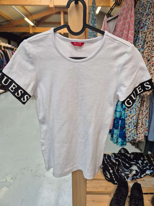 Giskaðu á stuttermabolur