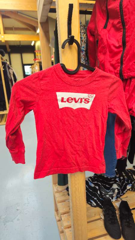 Levi's langermabolur