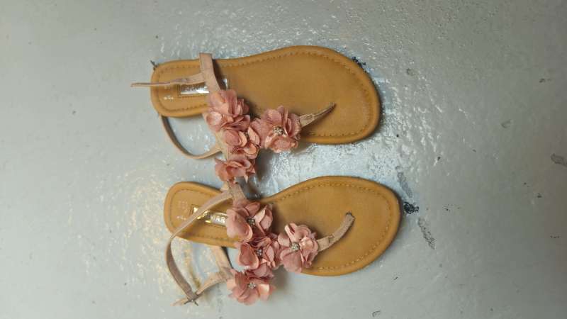 Sandalar blóm
