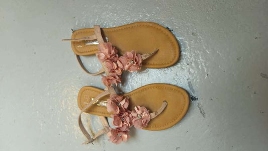 Sandalar blóm