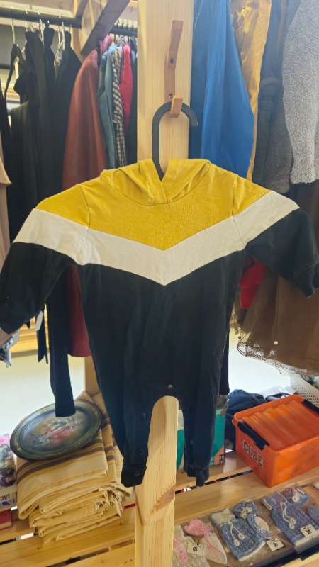 Jumpsuit yellow/black