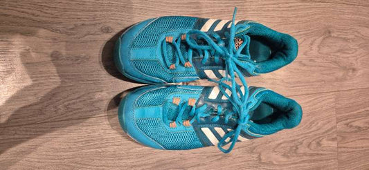 Adidas skór grænir