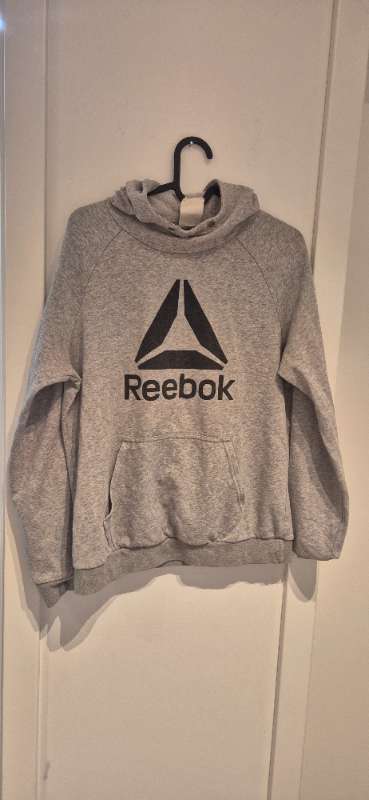 Reebok peysa