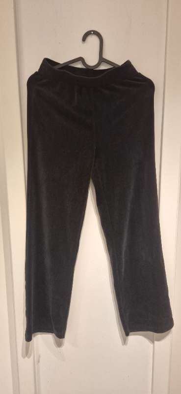 Buxur velúr svartar