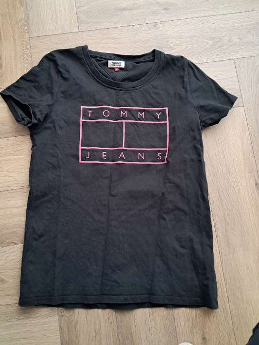 Tommy Hilfiger bolur svartur