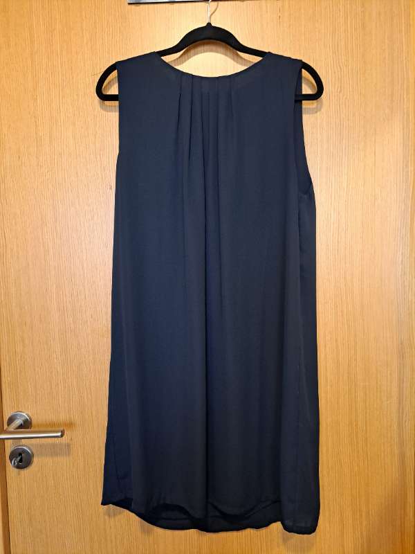 Navy blár HM kjóll